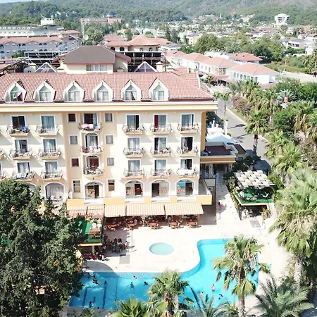 酒店 Stella Hotel&spa 凯梅尔